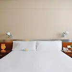 Отель Tres Torres Atiram 3*