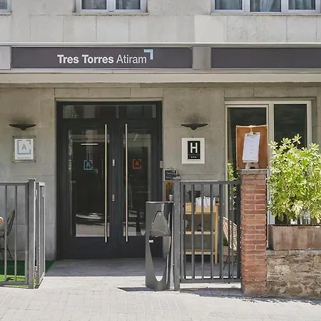 酒店 Tres Torres Atiram 3*