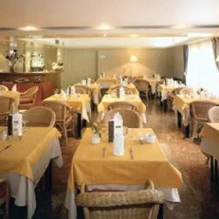 Tres Torres Atiram Hotel