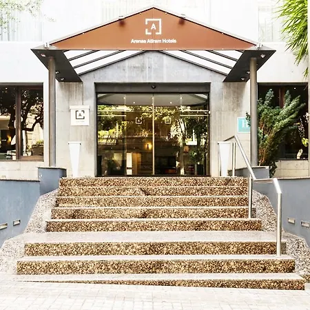 מלון Tres Torres Atiram 3*